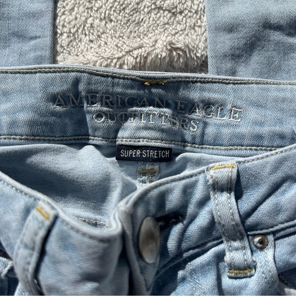 American Eagle Super Stretch Distressed Skinny Jeans - Picture 6 of 6